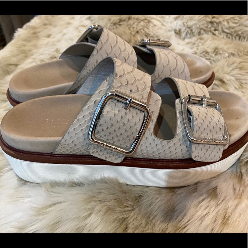 Jslides Bowie Platforms